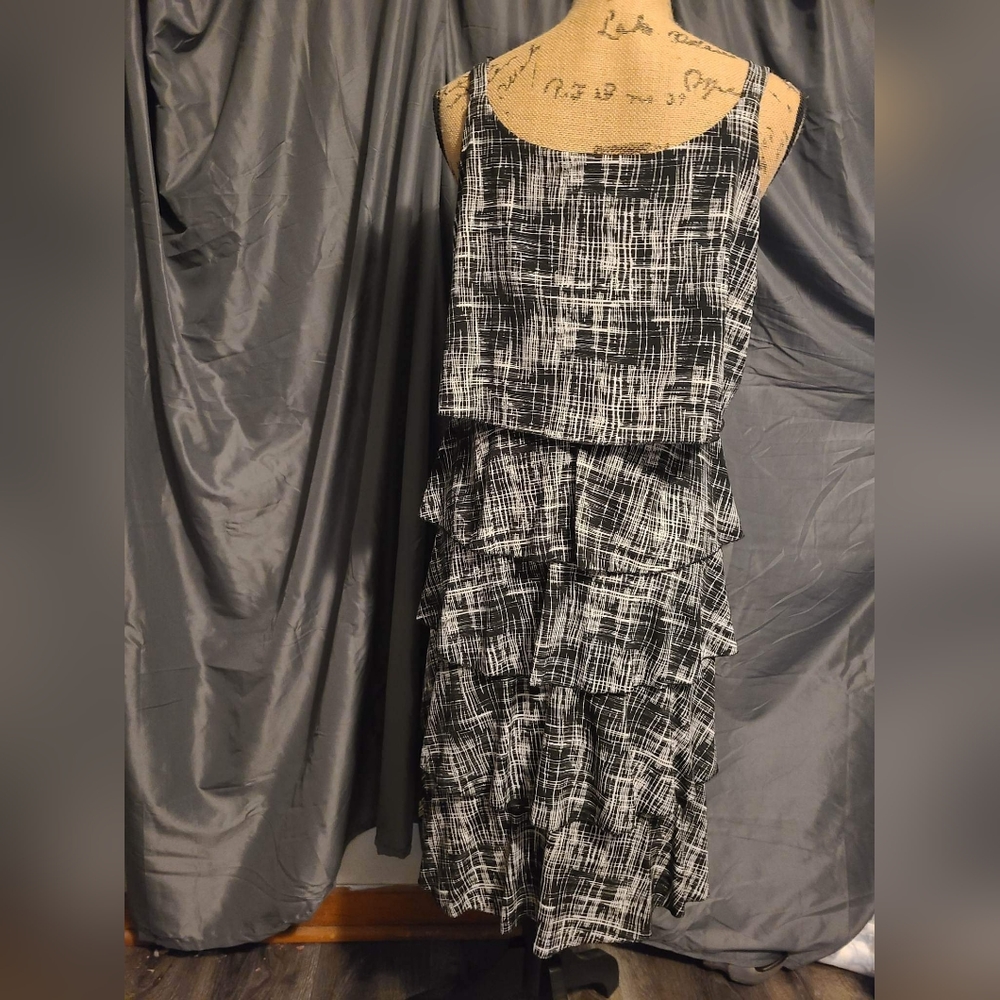 size 12 dress  like new hardly ever worn no marks or stains black with white